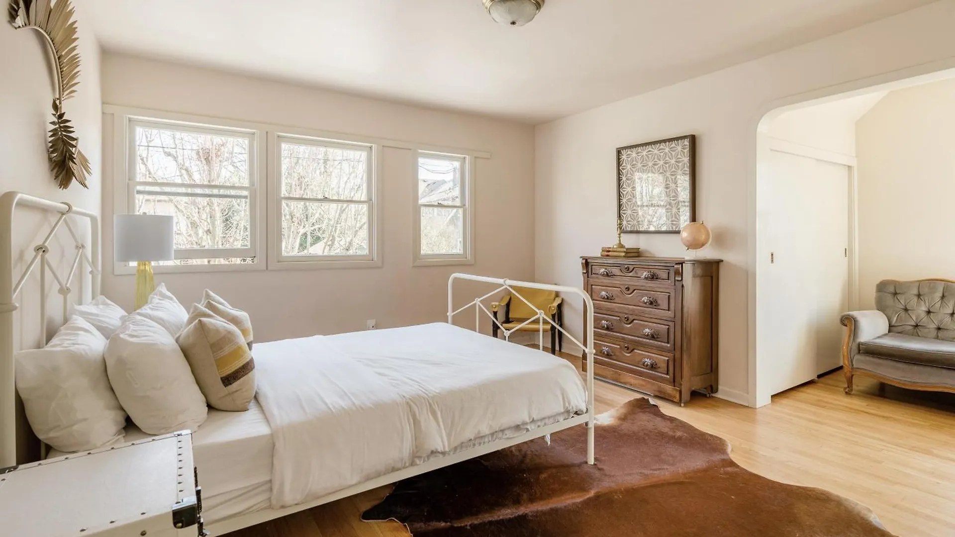 Stay Portland - 1923 Belmont House Of Antiques - Coffee & Brunch Semesterbostad